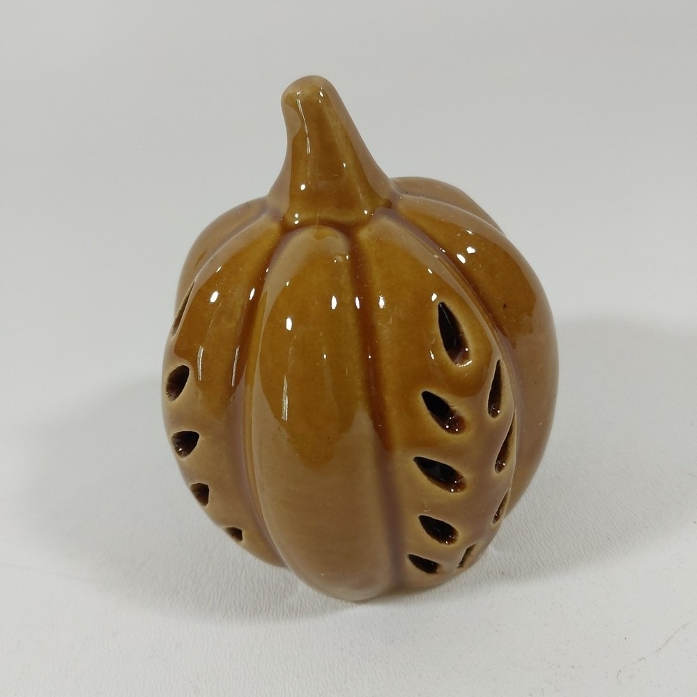 NEW LIGHTED LED CERAMIC PUMPKIN HOME TABLE DECOR Tree/Leaf Design‎